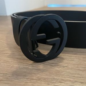 Black Gucci belt woman’s belt with dust bag